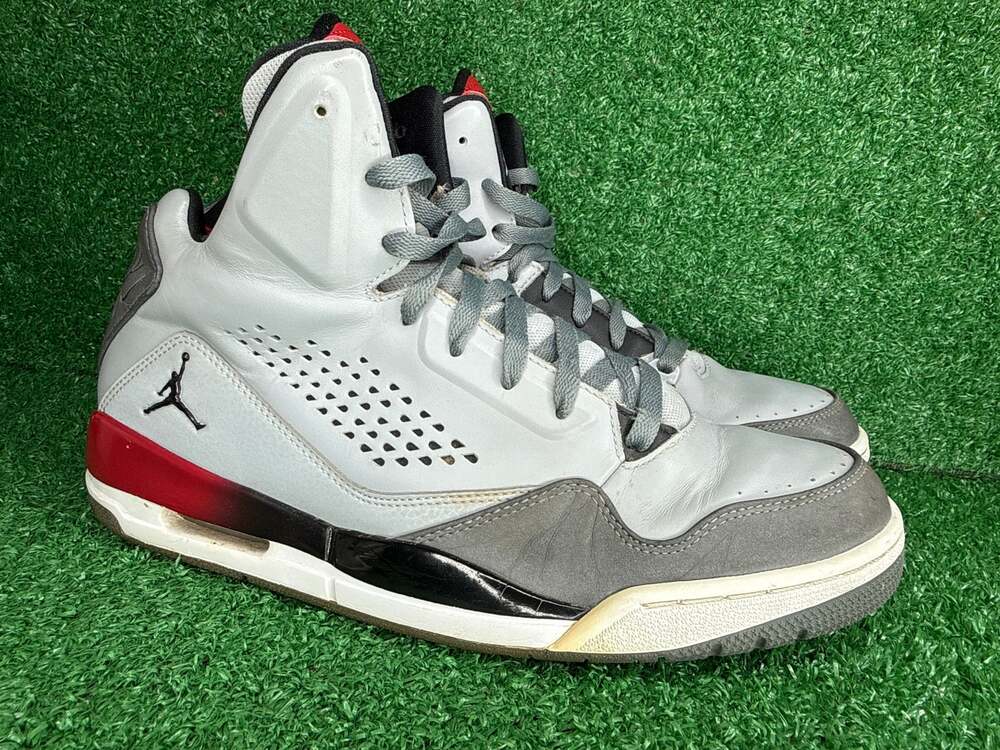 Nike Air Jordan SC-3 High Top Sneakers Mens 11 Grey Black Red Basketball
